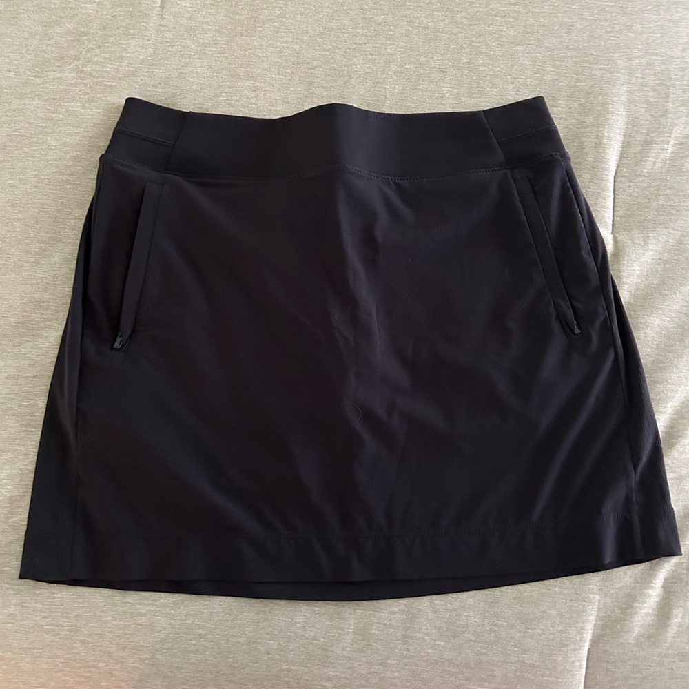 Athleta Brooklyn Mid Rise 16 Skort